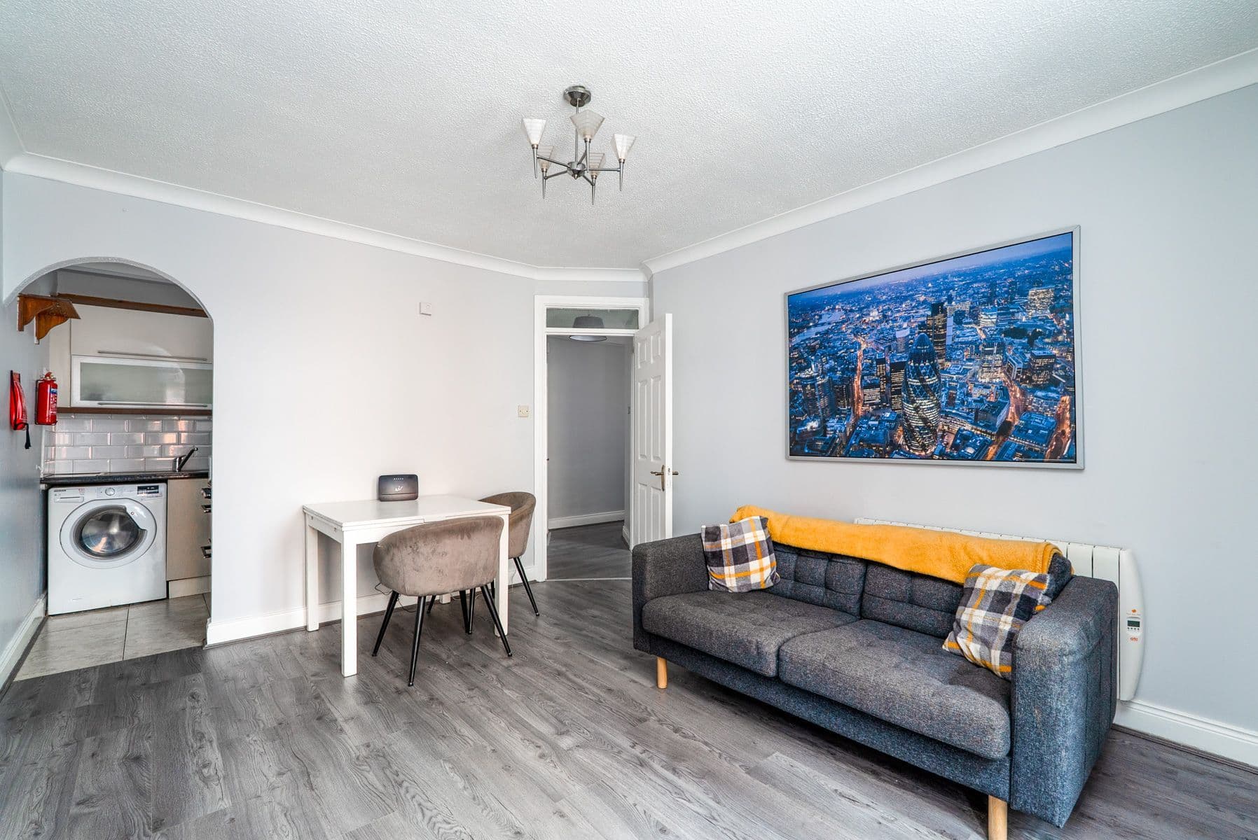 Grange Court Apartments — photo 3